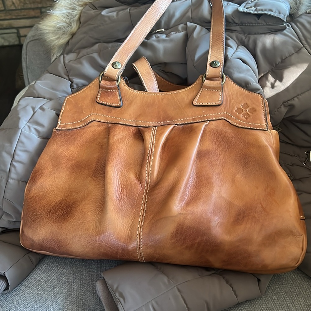 Patricia Nash Tan large Leather Shoulder Bag